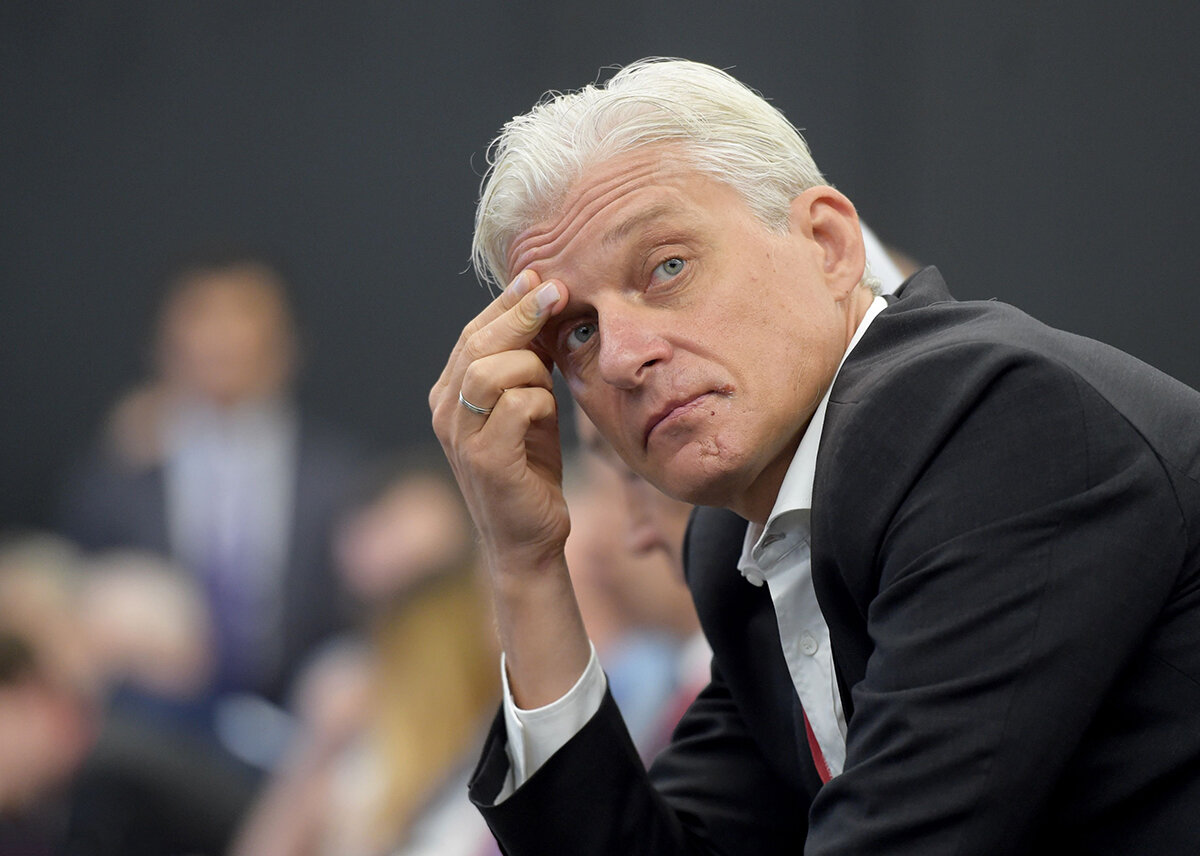 Олег Тинькофф