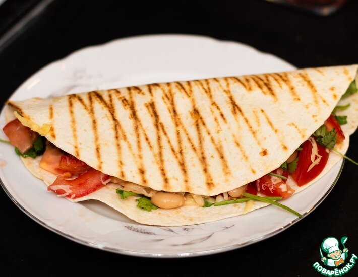 тако ( taco )