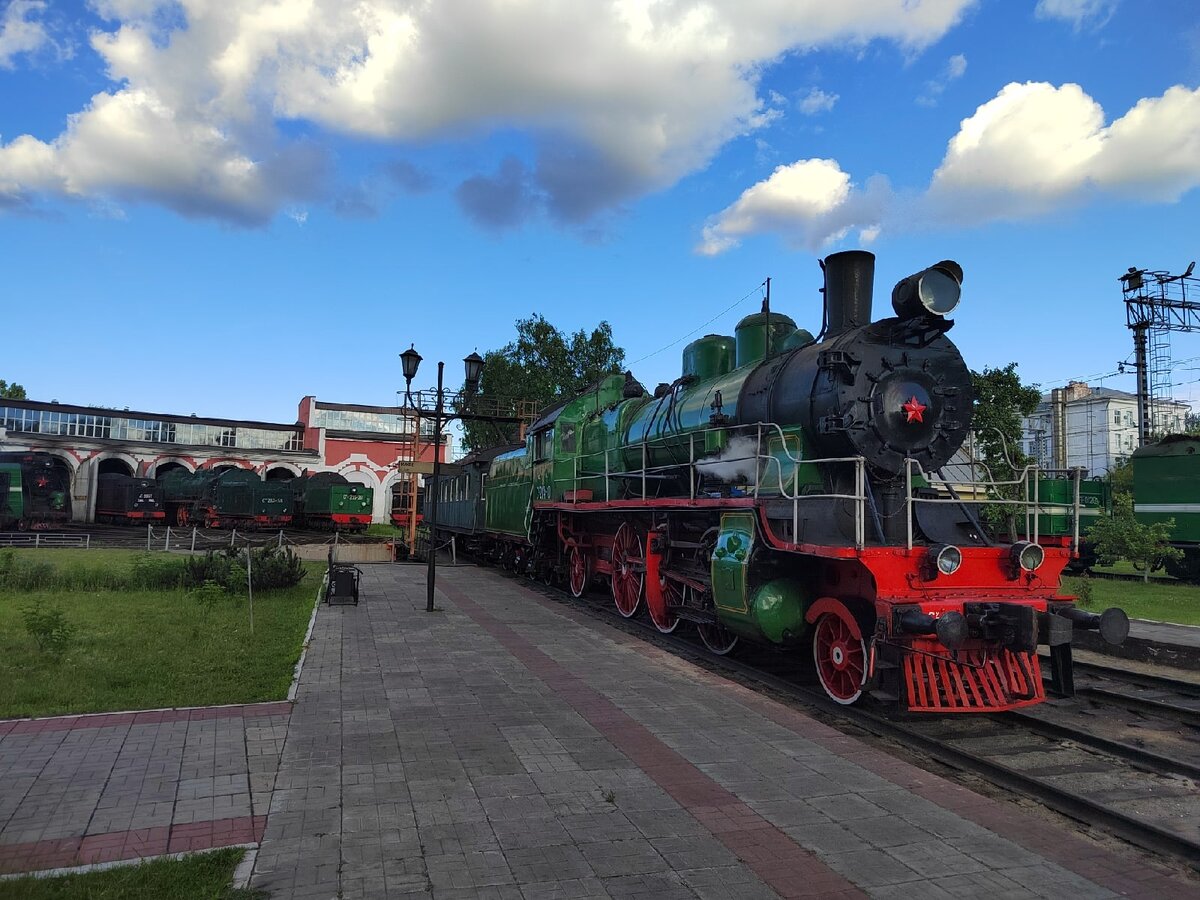 паровоз СУ 214-10