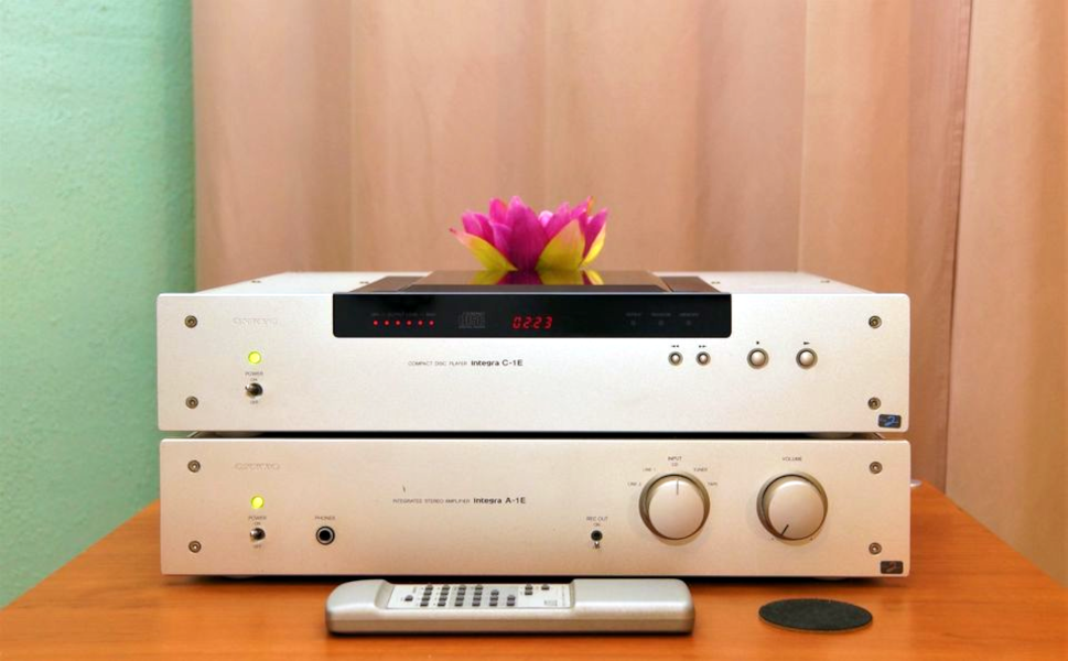 ONKYO Integra C-1E ver 2 и A-1E ver 2