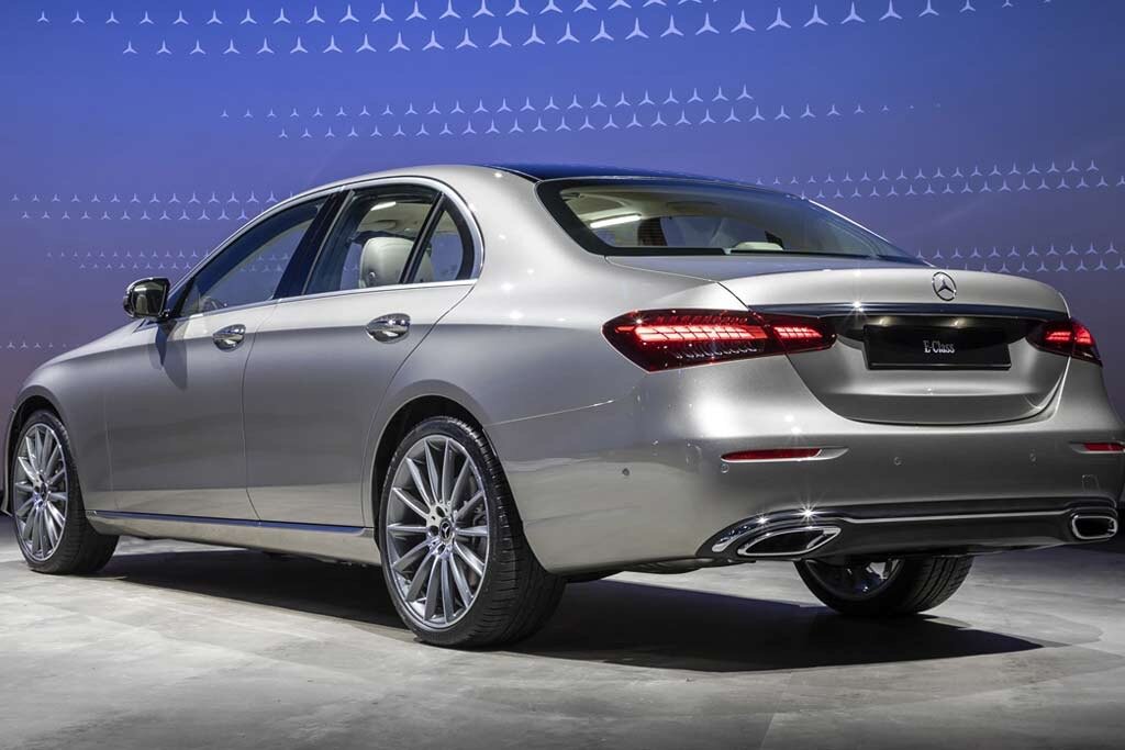 Новый Мерседес w213