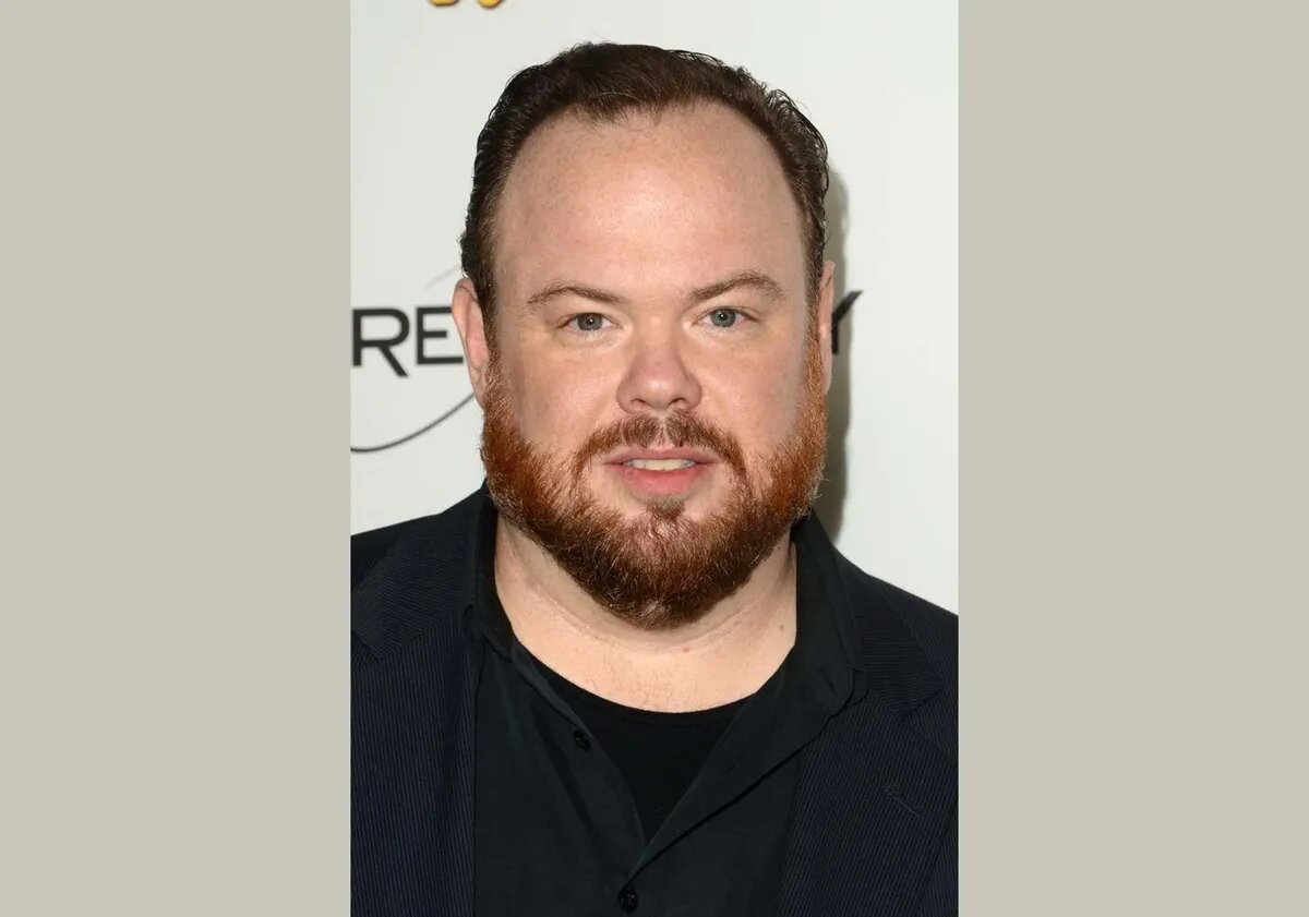 Девин Рэтрей. Фото : Кэти Хатчинс / Shutterstock.com