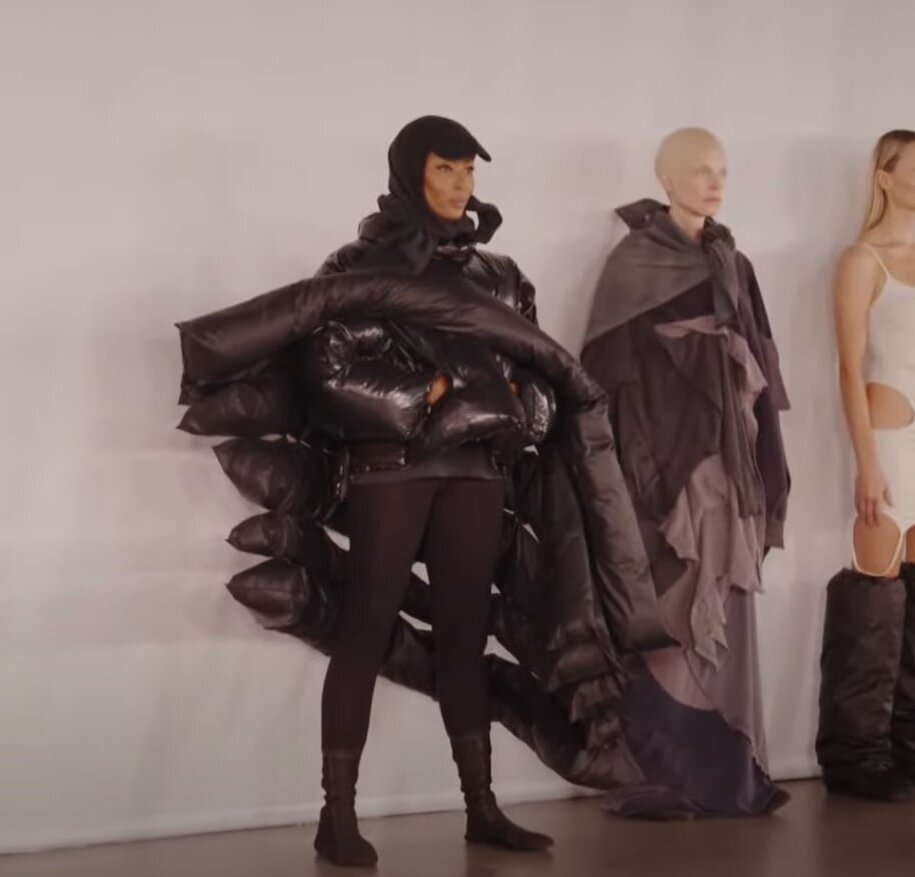    Наоми Кэмпбелл на показе YEEZY SEASON 9