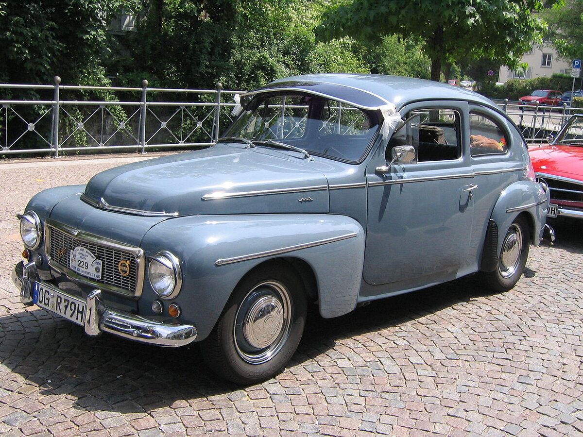 volvo pv 544