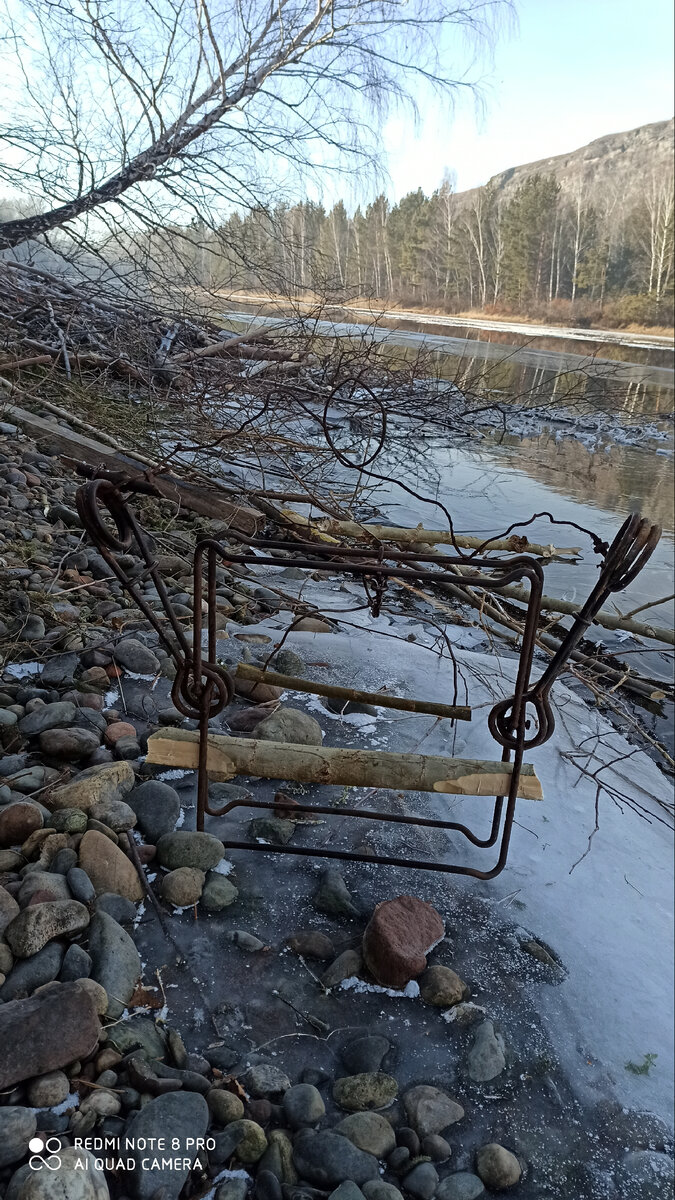 В таком виде устанавливаем капкан. 