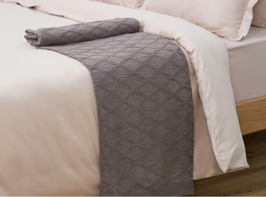 Плед вязаный Diamanti, акрил, цена: 1498 руб. 