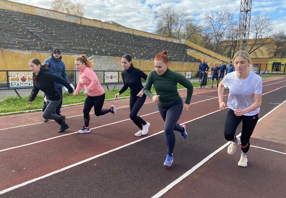    Самое важное - это разминка, которая поможет разогреть организм Pravda-nn.ru