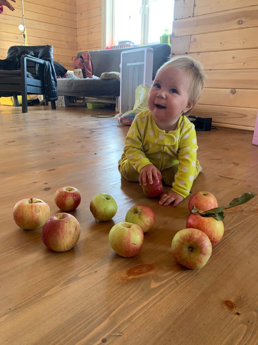 развитие ребенка в 10 месяцев