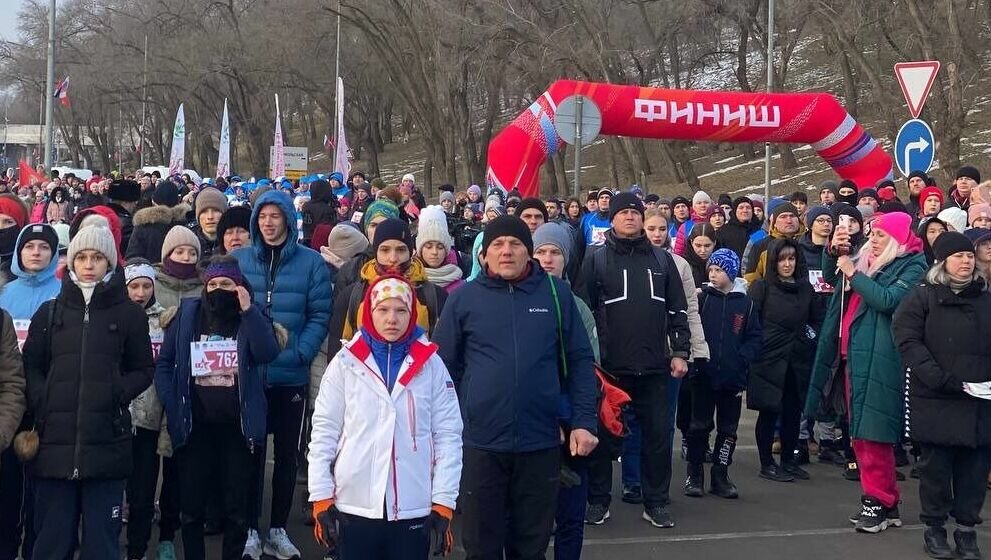     В Волгограде стартовал 76-й легкоатлетический пробег, посвященный Сталинградской Победе. Участие в марафоне принял 96-летний ветеран Великой Отечественной войны и защитник Сталинграда Александр Медков.