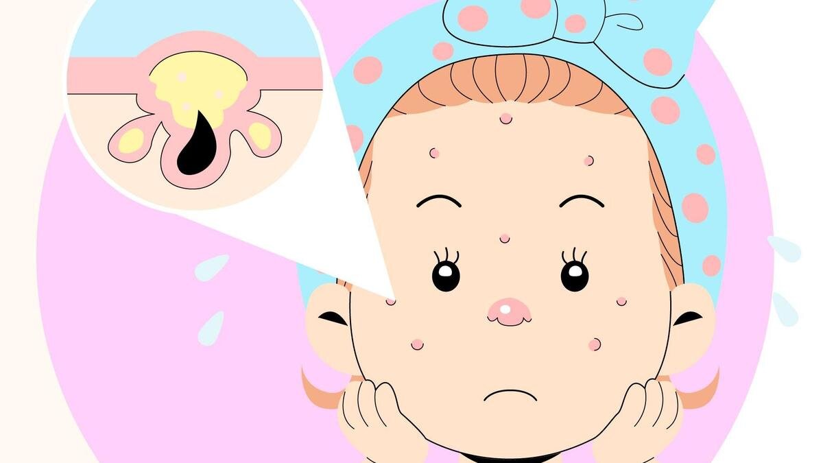    Девочка держит руки на лице:Freepik