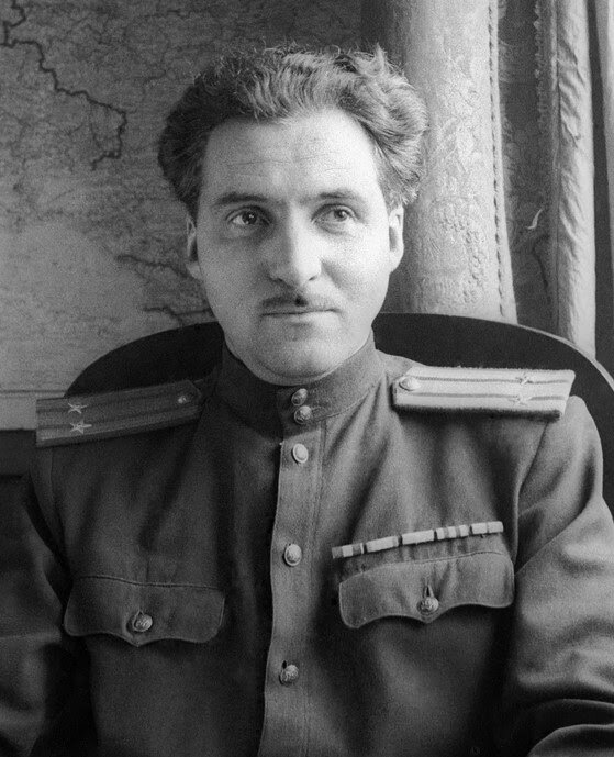 Константин Симонов