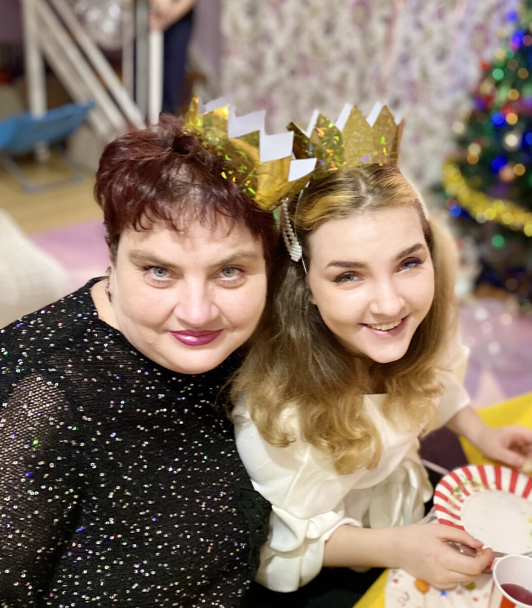 Сестра с дочкой (она же в этой истории - наследница)