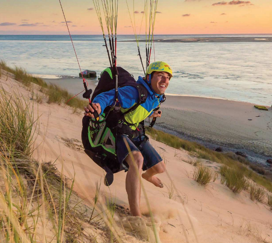 Charlie Piccolo в местечке Dune du Pyla, юго-западная Франция. Фото: Tristan Shu. 