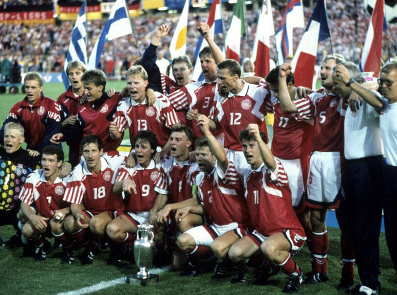Радость триумфаторов Евро 1992.                                                                                                   Источник:  http://Rusevik.ru