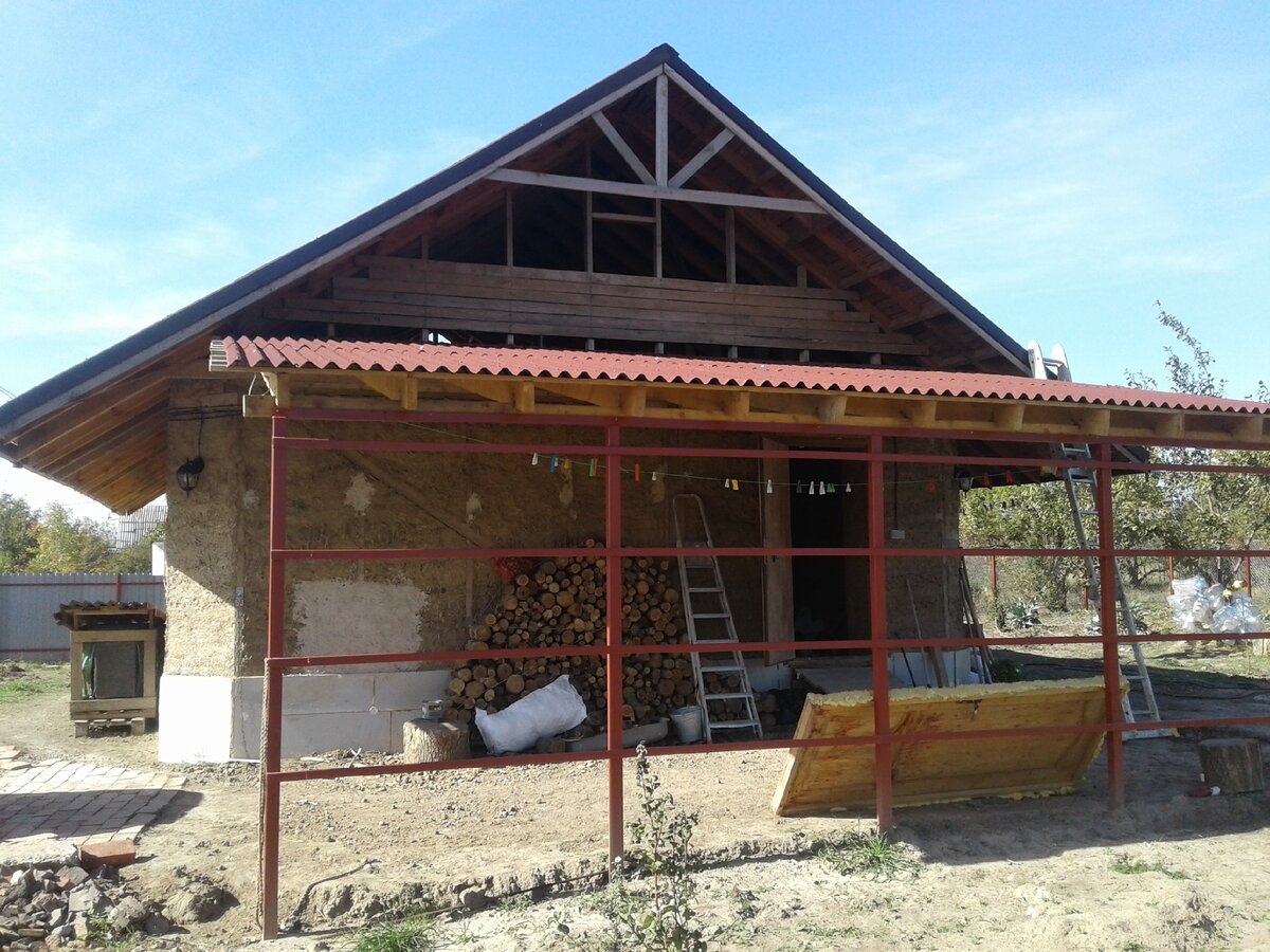 Внешний вид. Вход в дом.