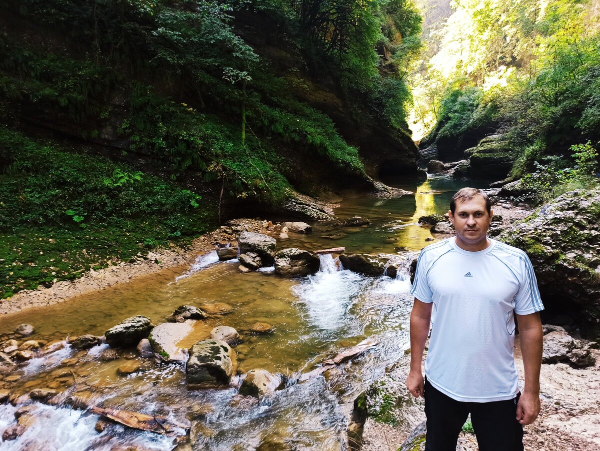 река Курджипс в Гуамском ущелье