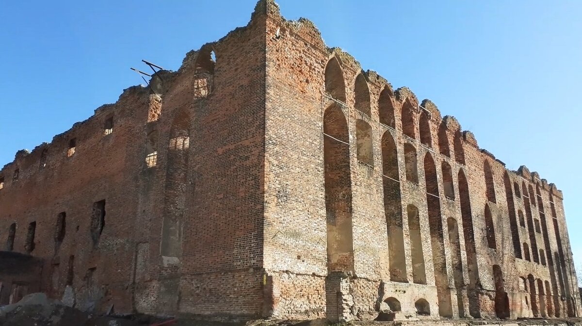 Замок Рагнит в г. Неман Калининградской обл. 2021 г. Фото автора