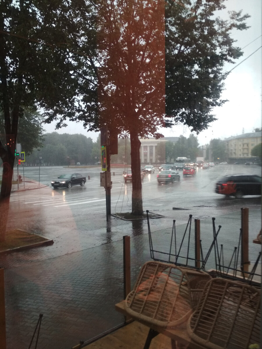 Еще и дождь.... Мое фото. 
