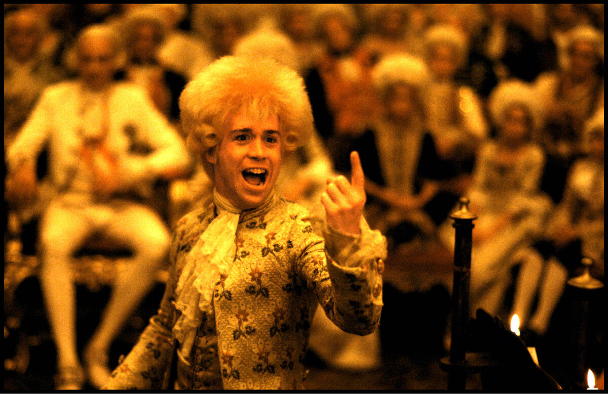 Том Халс в роли Моцарта в фильме Милоша Формана «Амадей» 1984 года © IMAGO/ Prod.DB