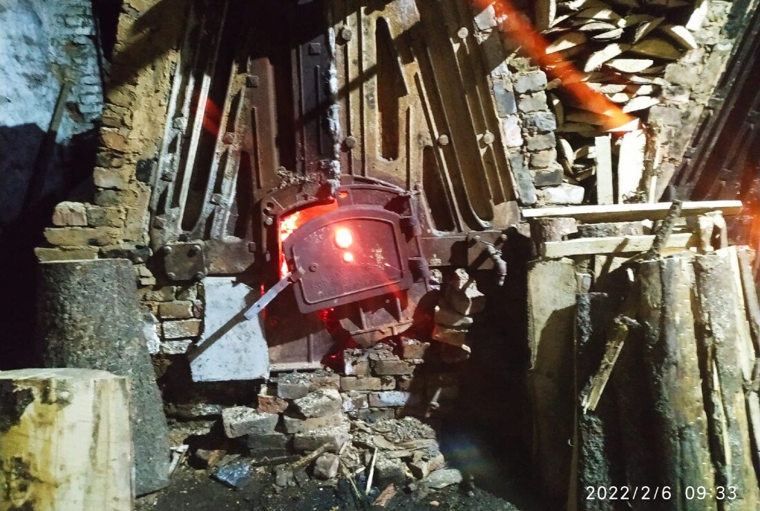 печка в общественной бане Красного Холма