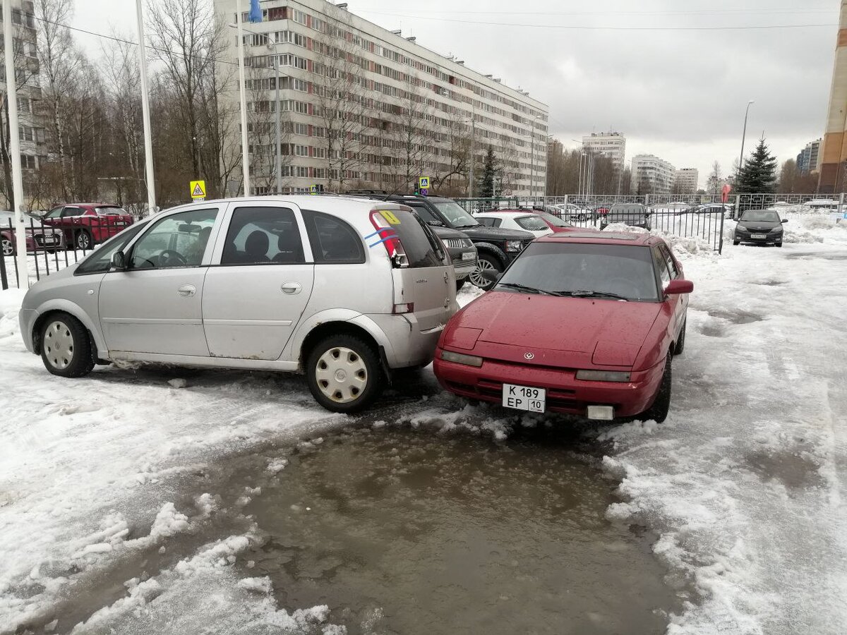 Аварии бывают на пустом месте.
