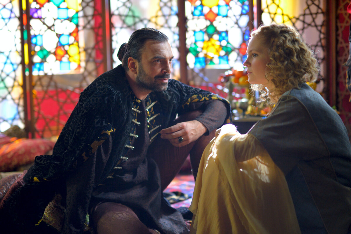 События разворачиваются в Османской империи и на Руси