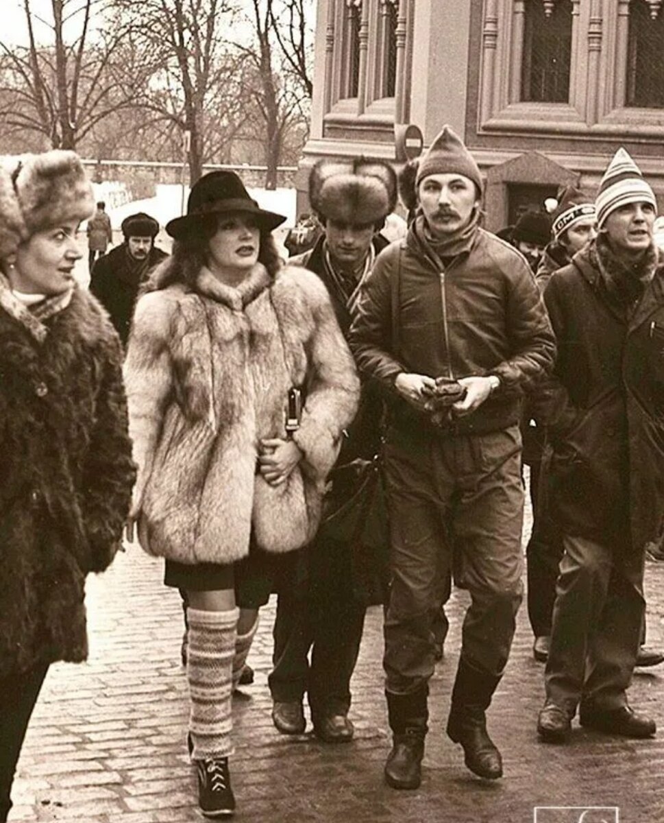 1985год) у меня тоже были гетры))