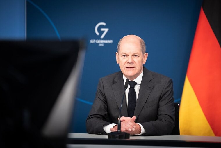    Шольц готов обсуждать с Россией контроль над вооружениями в Европе