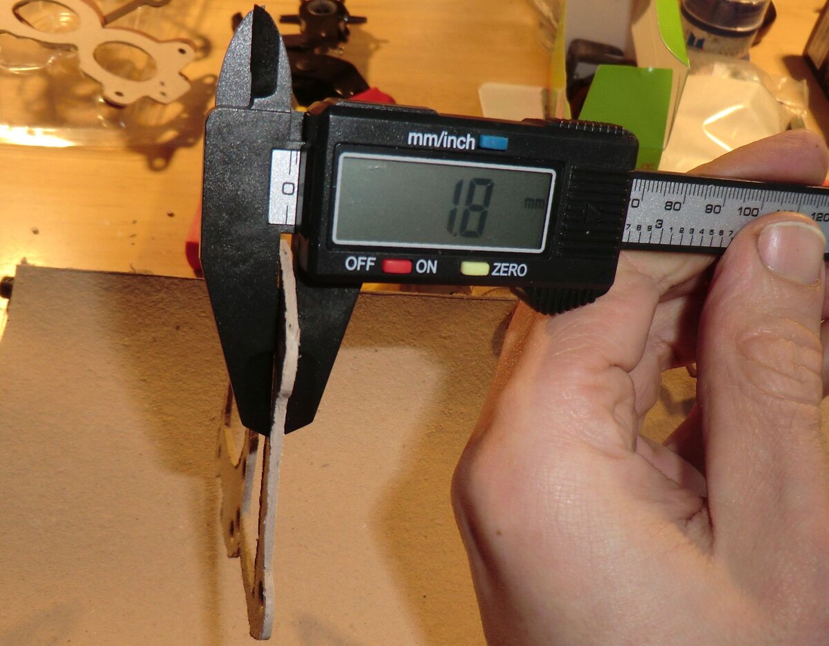 Коротаю зимний вечер делая прокладки на карбюратор. Из рубрики Сделай ...