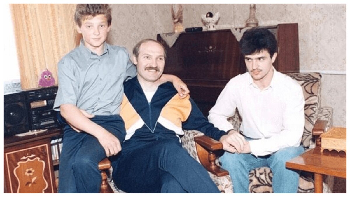 Лукашенко с женой и сыном фото