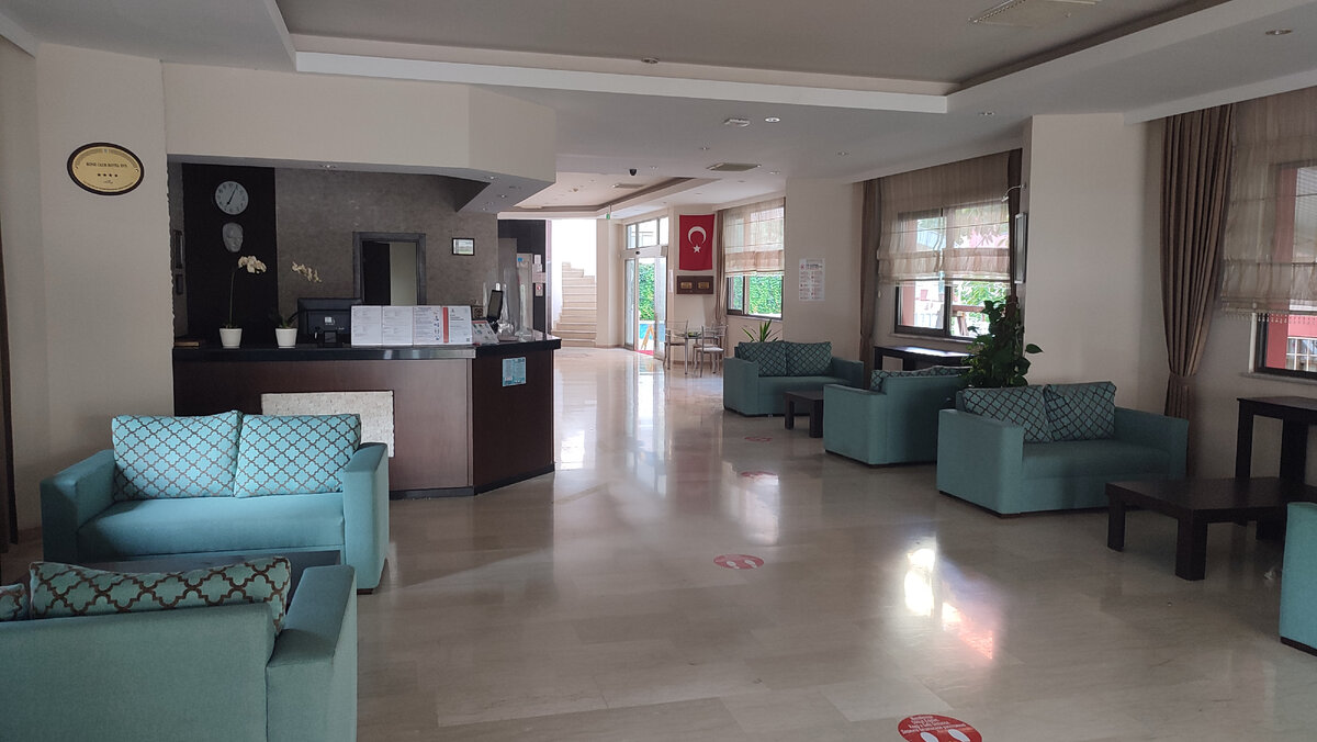 Ресепшн Bone club hotel 4*