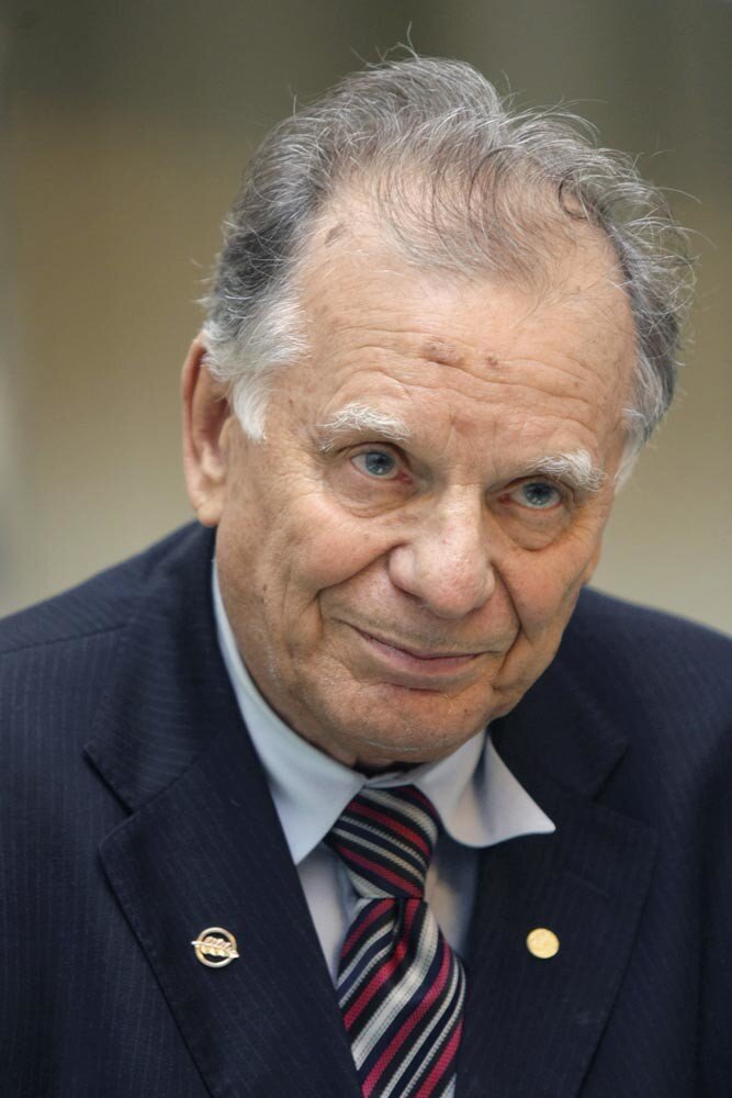 алферов жорес иванович. ж и алферов. жоре́с ива́нович алфёров. жорес. алфёров жорес иванович (1930-2019).