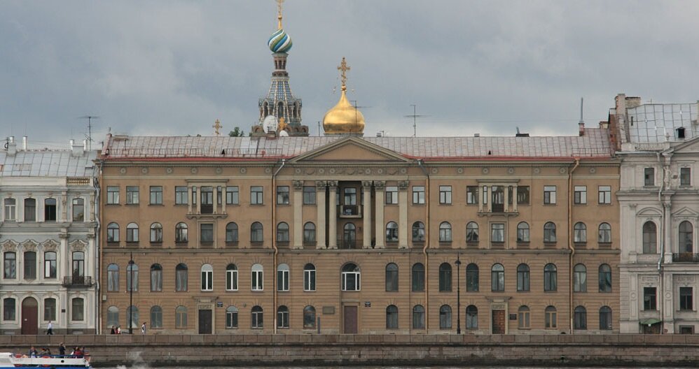 Дома № 12-16 по Дворцовой набережной. Современное фото Яндекс.Картинки