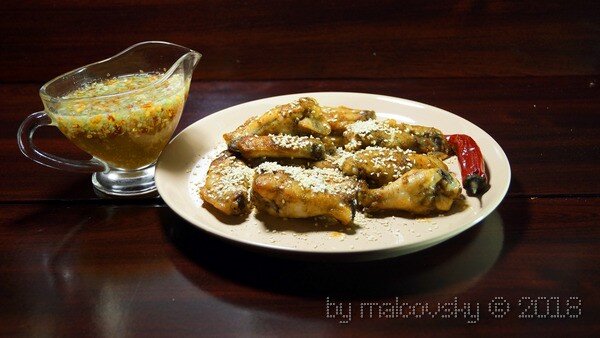 Куриные крылышки с зирой по-китайски.