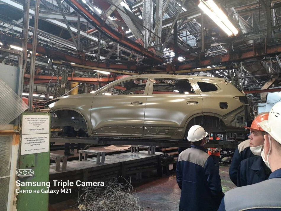Кузов Chery Tiggo 8 на конвейере УАЗа