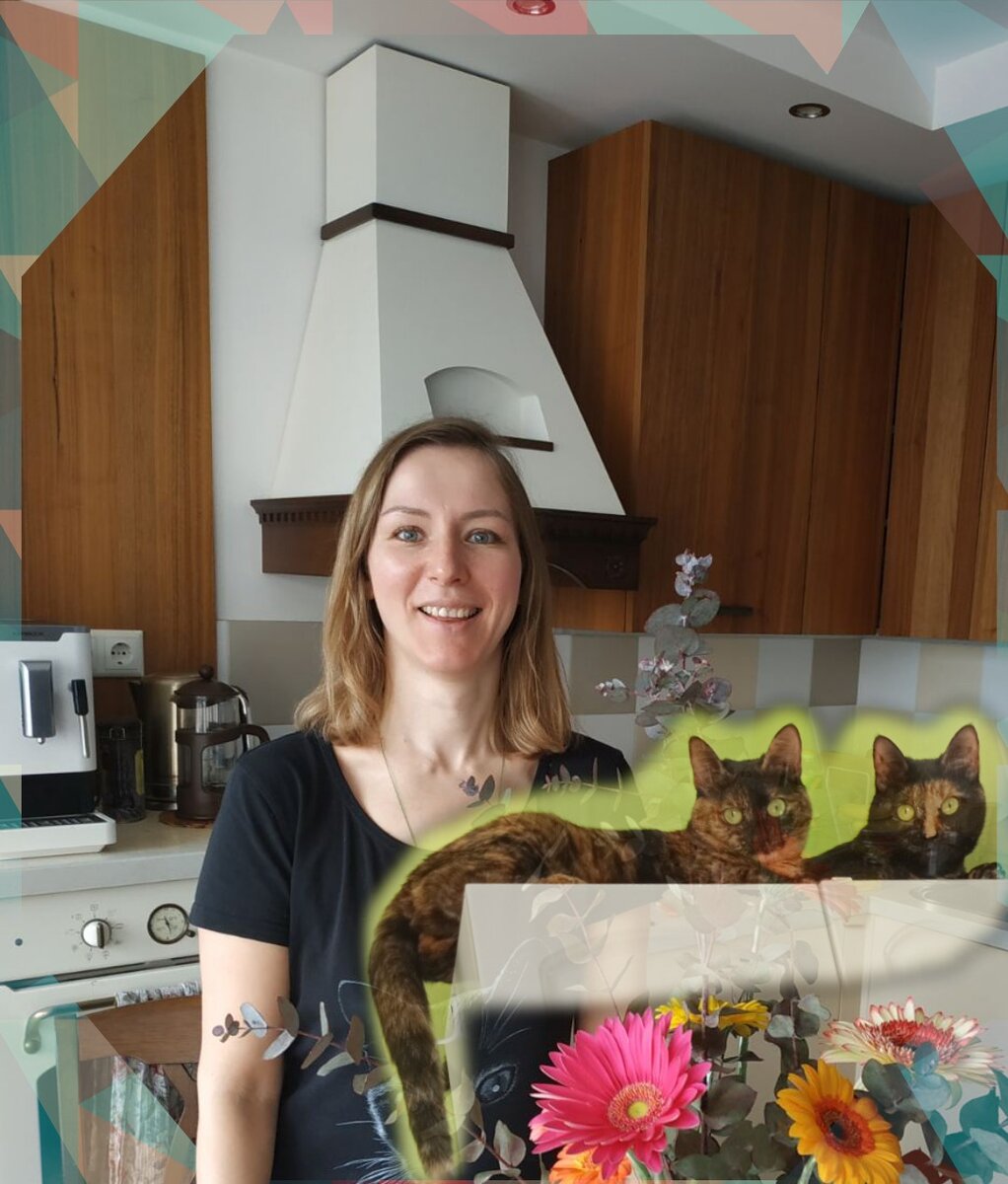 Коллаж - мое повседневное фото на кухне и кошечки.