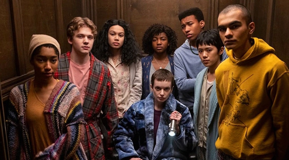     Кадр из сериала «Клуб полуночников» (2022)