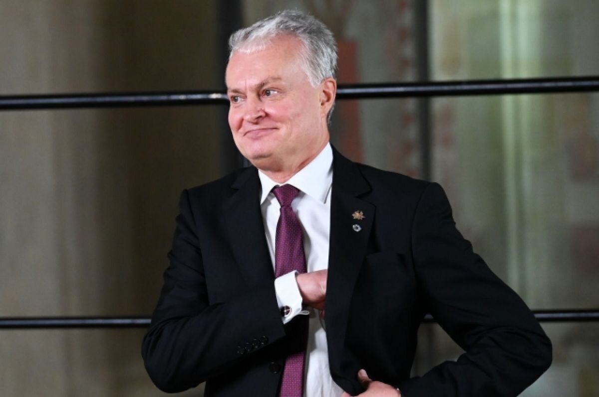    Президента Литвы обвинили в сексизме после шутки в адрес ФРГ