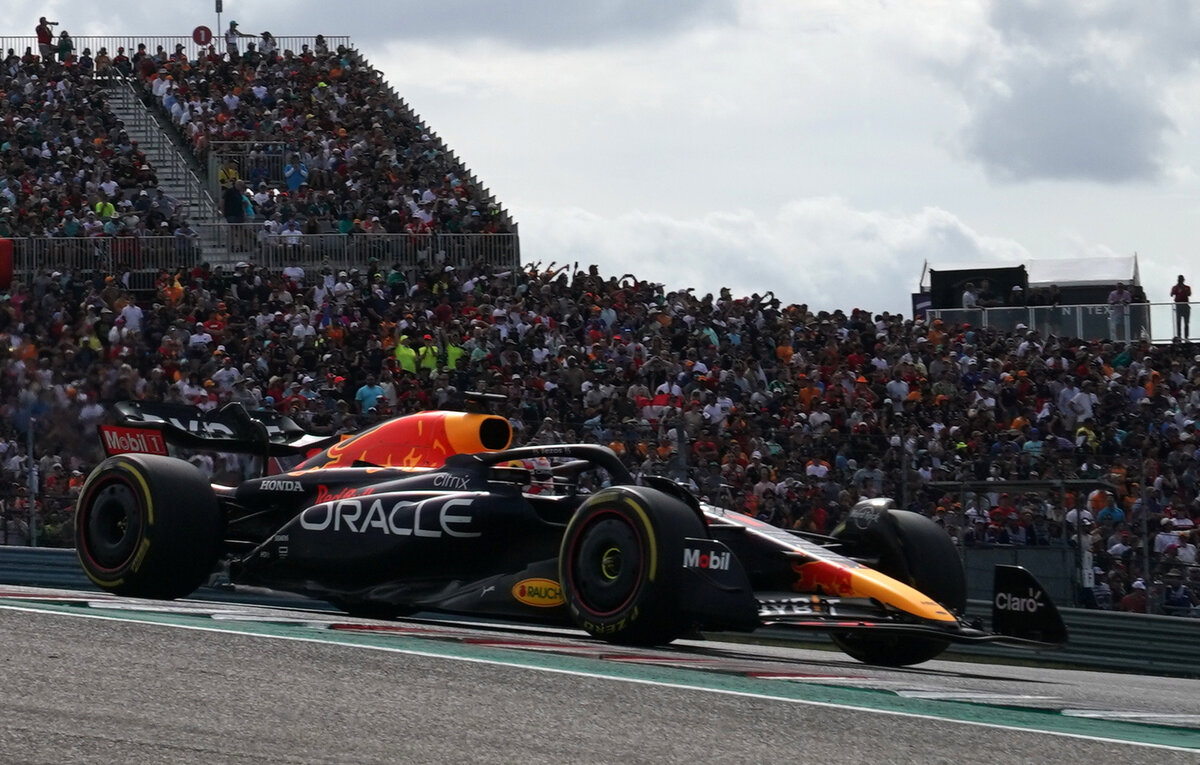    Болид гонщика команды "Ред Булл" Макса Ферстаппена  EPA-EFE/GREG NASH