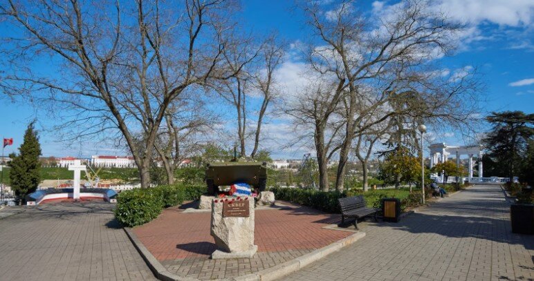 Сквер воинов-интернационалистов. Севастополь