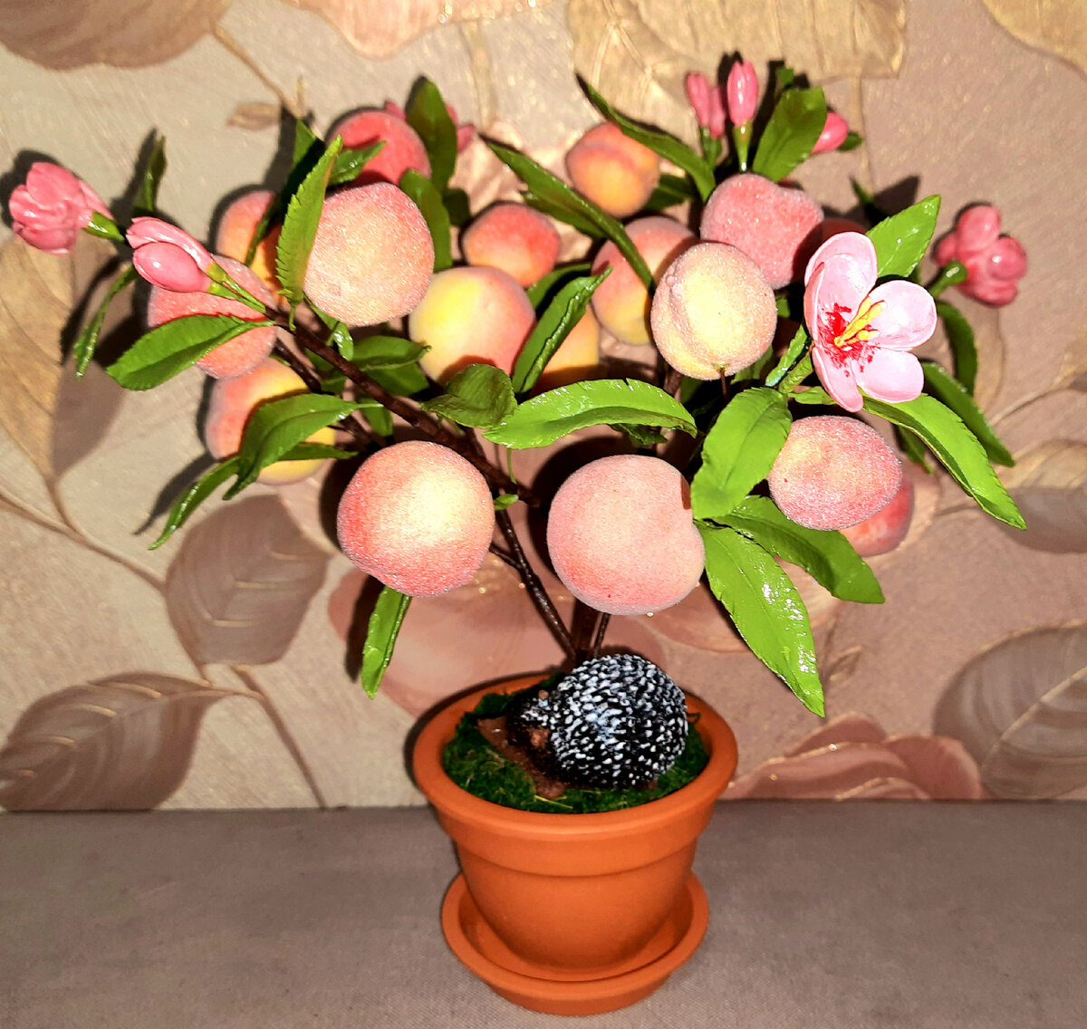 Дерево персик