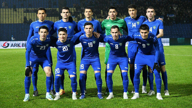    Футболисты сборной Узбекистана.ufa.uz