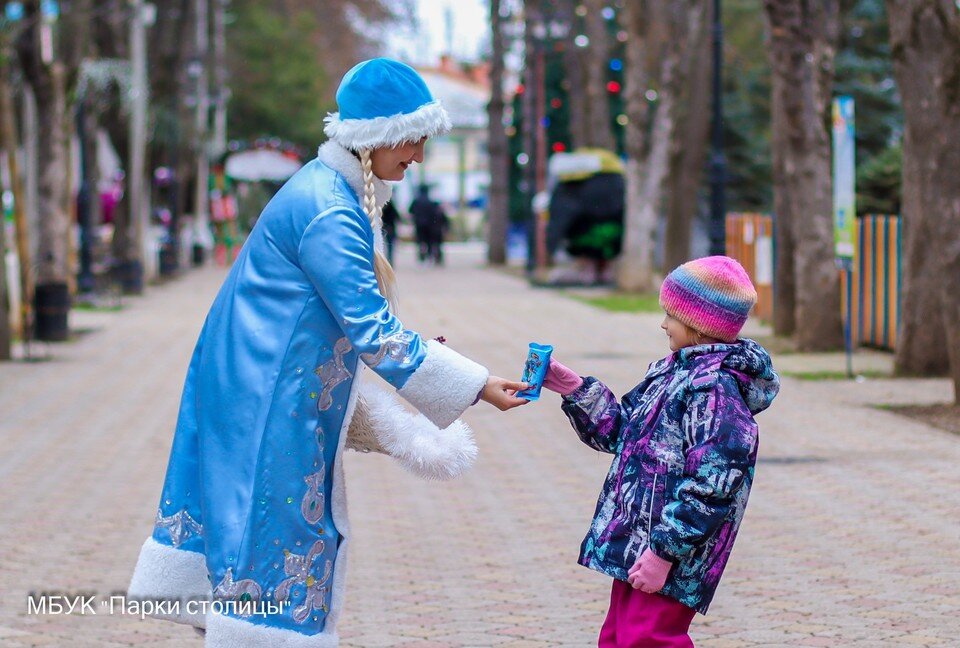     В Симферополе отметили День святого Николая Чудотворца. Фото: Парки столицы (г. Симферополь)/VK