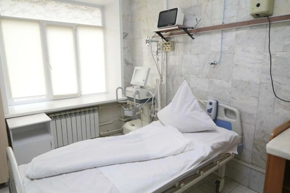     Пациентов доставили в специализированные клиники Барнаула Олег Укладов