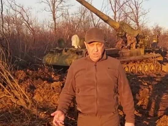     фото: Евгений Пригожин под Артемовском, кадр видео. источник: соцсети