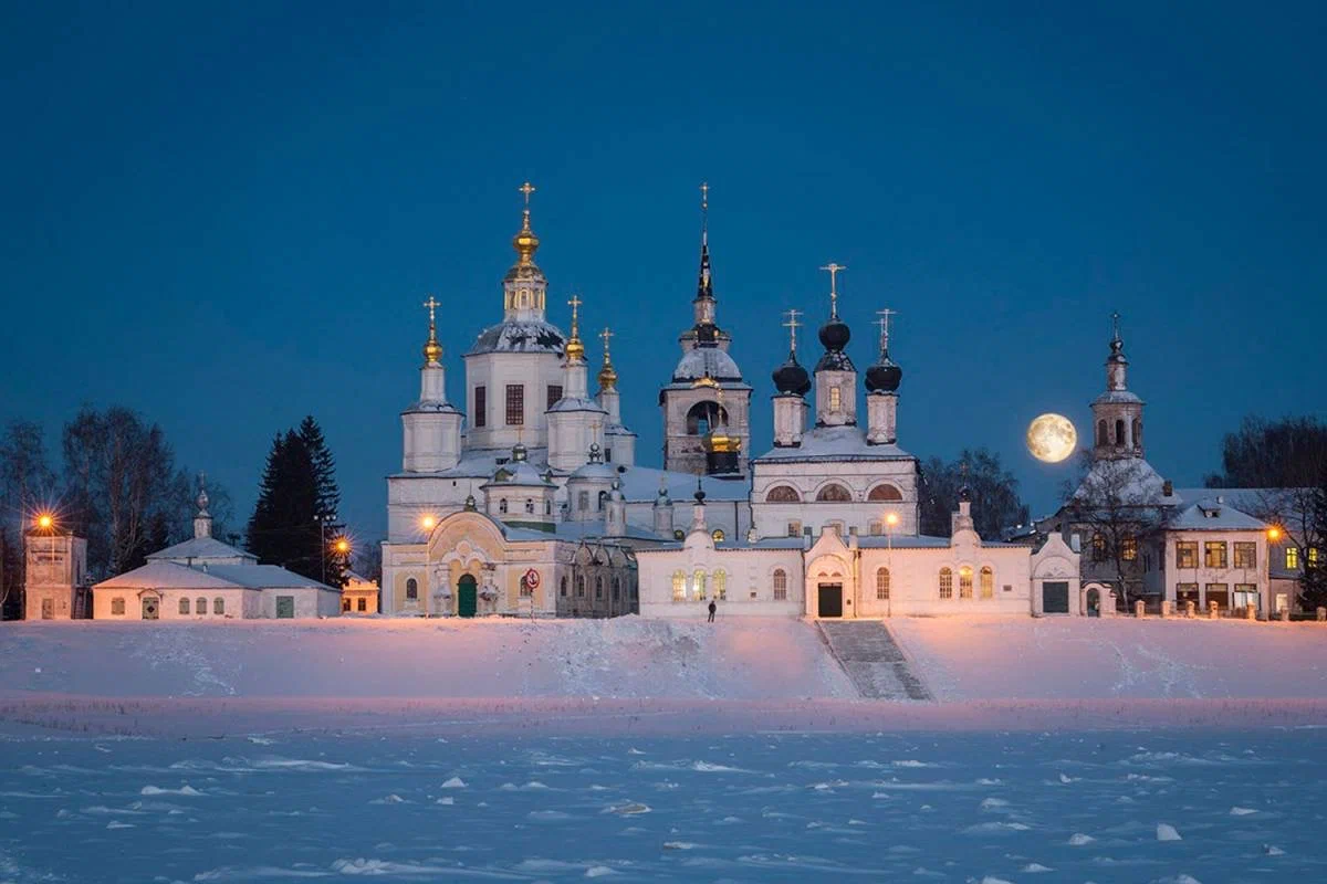 Великий Устюг, Соборное дворище. Фото из открытых источников Яндекс.Картинки