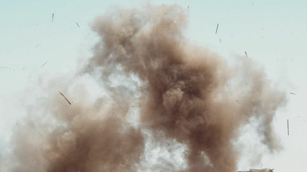     В жилом доме подмосковной Коломны взорвался газ. Об этом журналистам сообщили в пресс-службе областного ГУ МЧС России. Позднее информация о происшествии появилась на сайте главка.