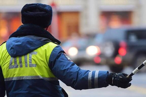    В России появились электронные права и СТС