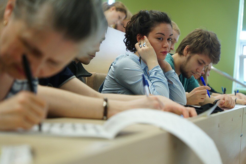     25 января студенты отметили Татьянин день. Алексей БУЛАТОВ