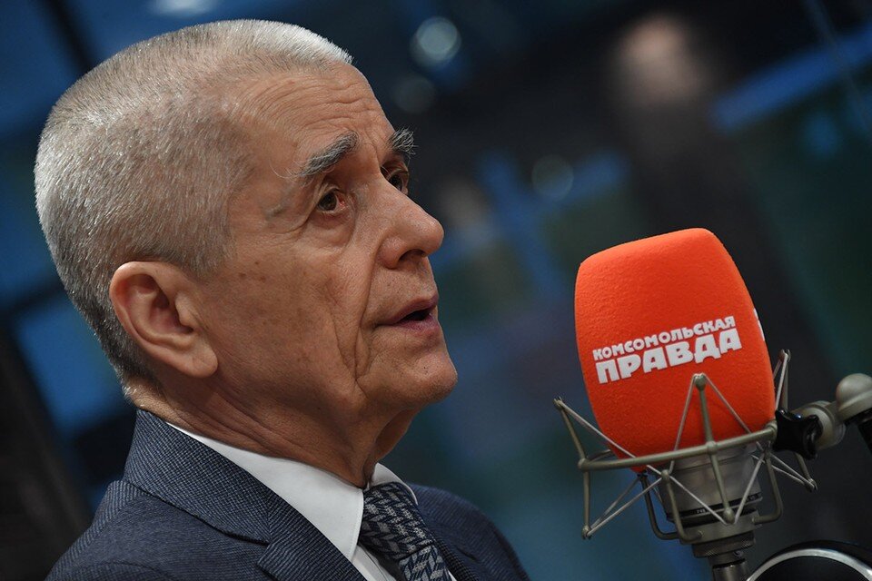     Геннадий Онищенко назвал Киев грязным, поэтому там много ворон Иван МАКЕЕВ